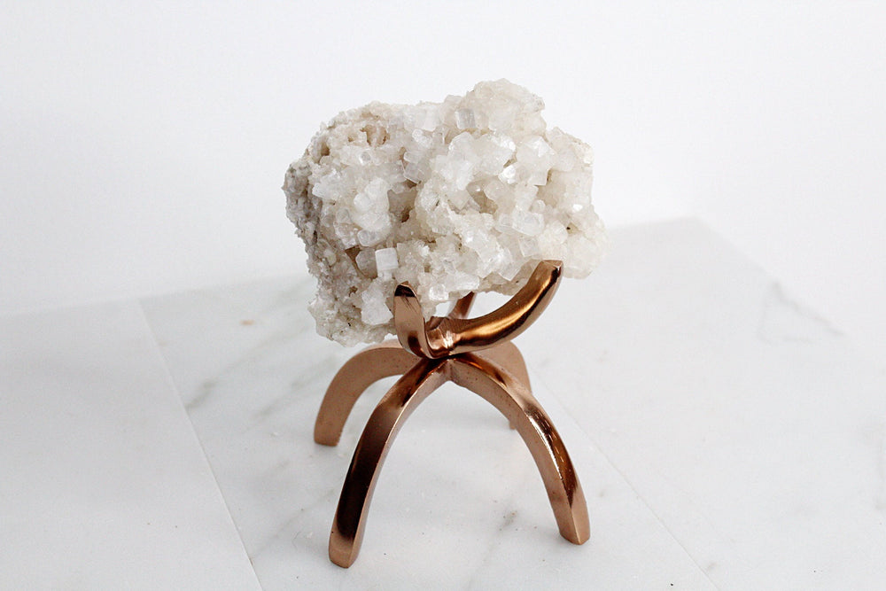Rose Gold Crystal Holder Stand – Aluminum Grid Organizer for Meditation & Home Decor