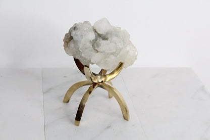Green Crystal Apophyllite Quartz Stone Mineral on Brass Modern Claw Display Stand Boho Decor Geode Crystal Gift Raw Natural Freeform Crystal