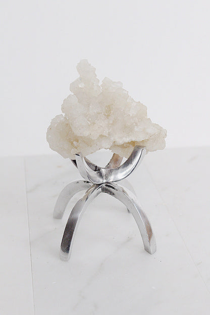 Apophyllite Prehnite Crystal Gift Boho Home Accent Brass Claw Display Stand Pink Quartz Crystal Mineral Brass Modern Claw Stand Boho Decor