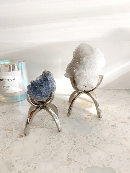 Modern Silver Crystal Display Holder Stand Aluminum Claw Minimal Crystal Display Stand Mineral Sphere Stylish Display Stand Geode Stand