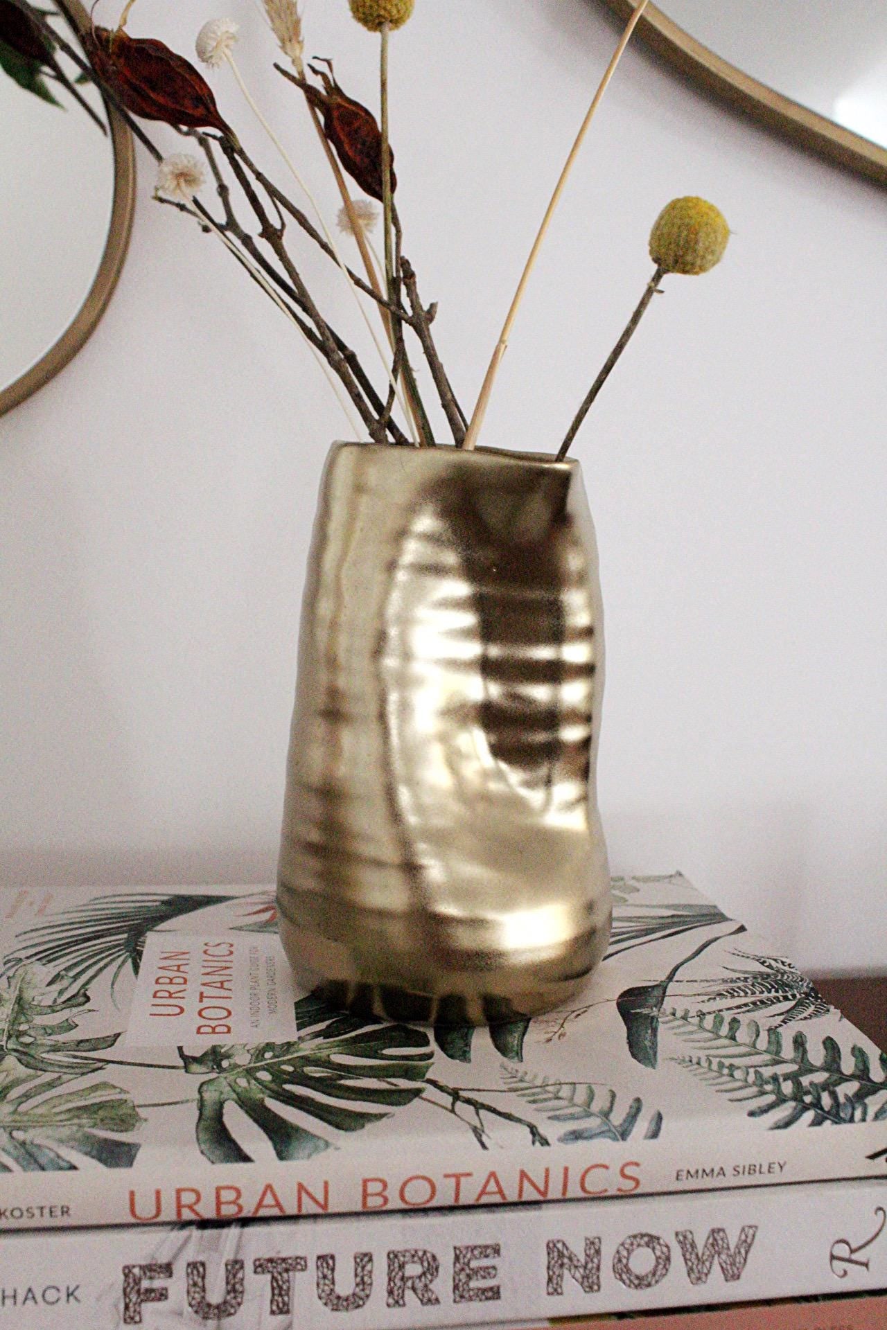 Dried Flower Vase Gold Ceramic Vase Table Centerpiece Housewarming Gift Wedding Gift Modern Home Decor Bookshelf Decor Gold Home Decor