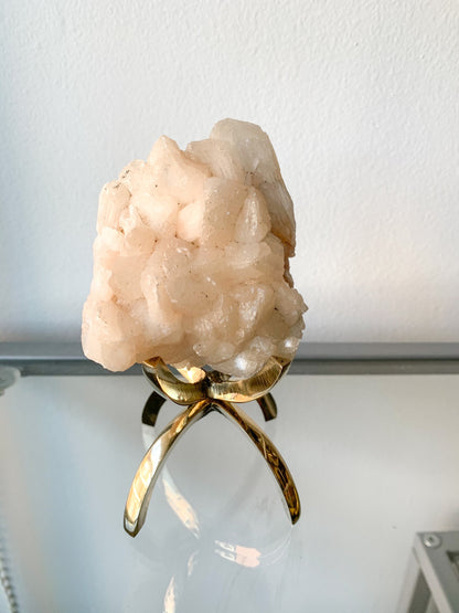 Modern Brass Crystal Stand Display Brass Crystal Stand Gold Rock Display Holder Sphere Stand Stylish Brass Home Decor Minimal Crystal Stand Modern Home Accessories Crystal Decor