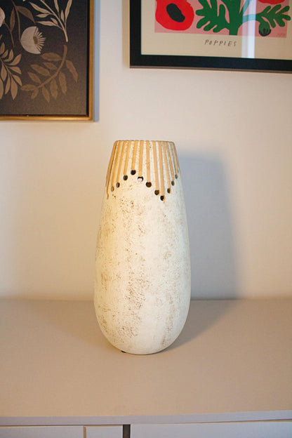 Farmhouse Style Vase Boho Modern Design White Ceramic Creation Decorative Accent Piece Textured Surface Details Elegant Home Decor Perfect Birthday Gift Beautiful Room Display Dried Flower Arrangement Contemporary Artistic Essential