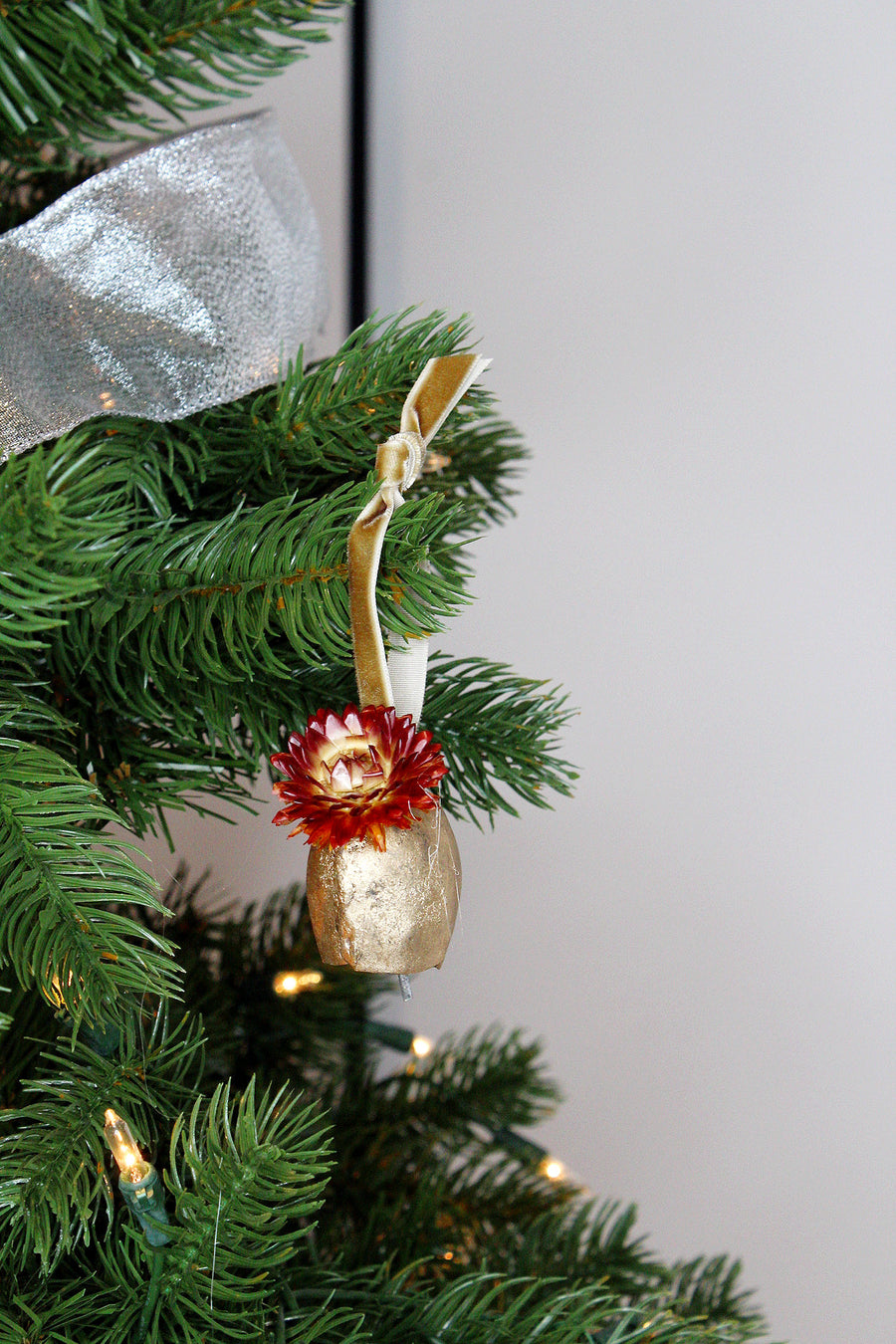 Vintage Gold Bell Boho Christmas Ornament | Set of 4 | Antique Rustic Straw Flower | Burnt Red and Yellow