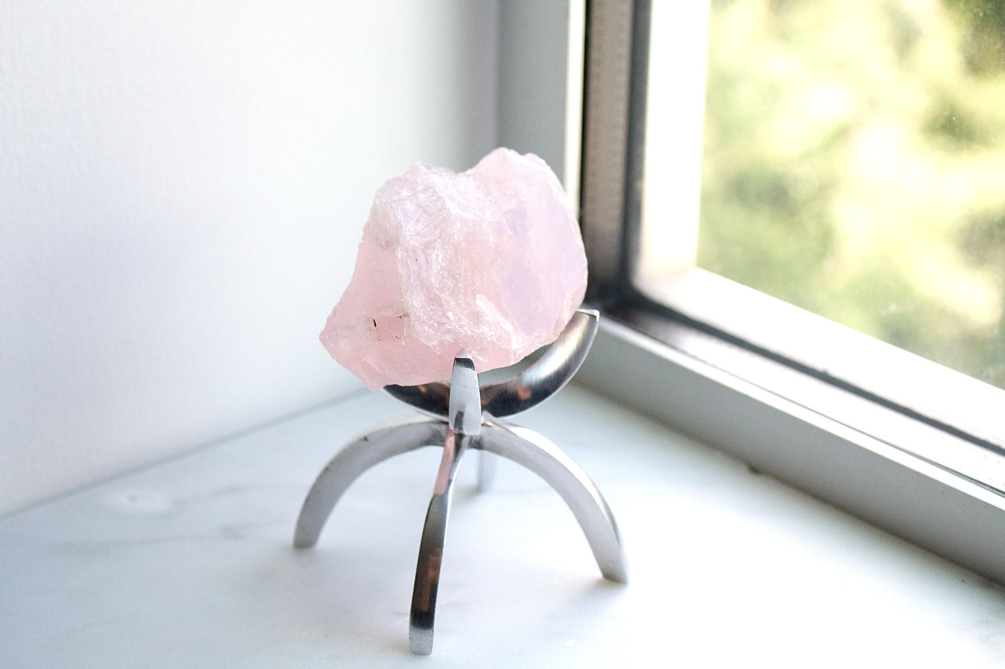 Pink Rose Quartz Crystal Mineral on Brass Modern Claw Display Stand Boho Decor Gemstone Display for Positive Energy Gift Idea Minimalist