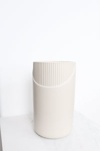 Neutral Beige Fluted Modern Pot Minimal Planter Indoor Plants Home Decor Floral Decorative Vase Wedding Elegant Wedding Venue Decoration