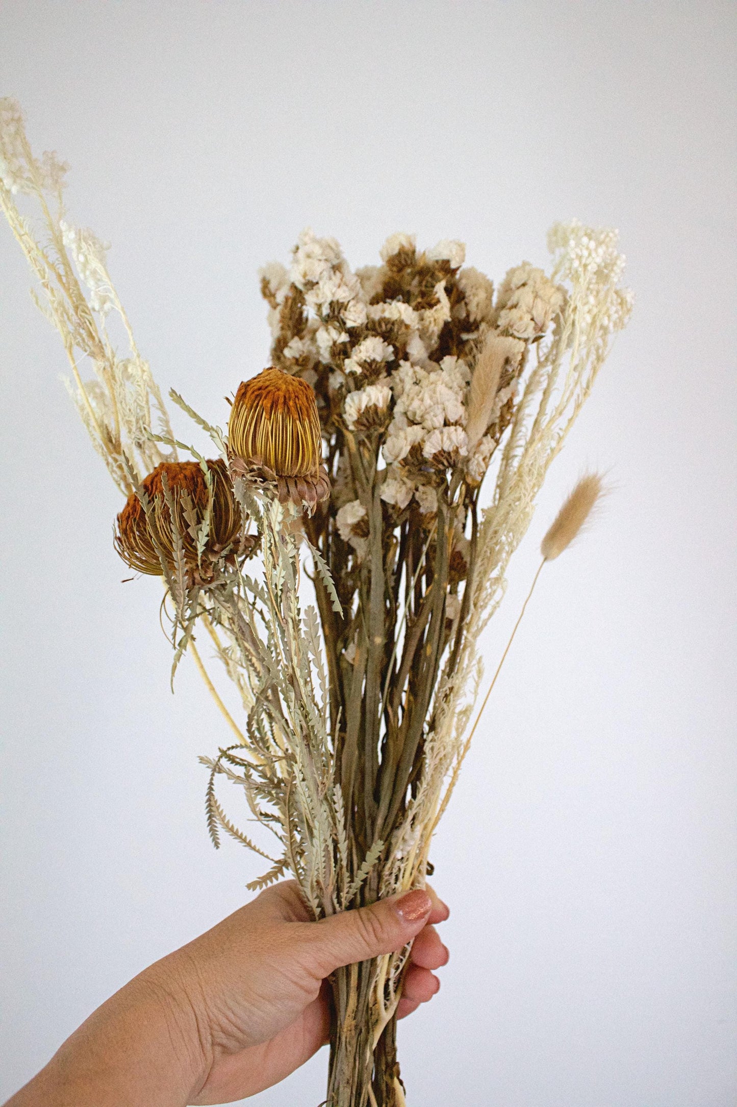 Boho Wedding Decor Dried Flower Arrangement Natural Farmhouse Style Neutral Color Collection Modern Home Interior Accent Piece Wedding Centerpiece Design Premium Quality Construction Cream Golden Brown Palette Beautiful Display Collection