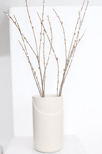 Neutral Beige Fluted Modern Pot Minimal Planter Indoor Plants Home Decor Floral Decorative Vase Wedding Elegant Wedding Venue Decoration