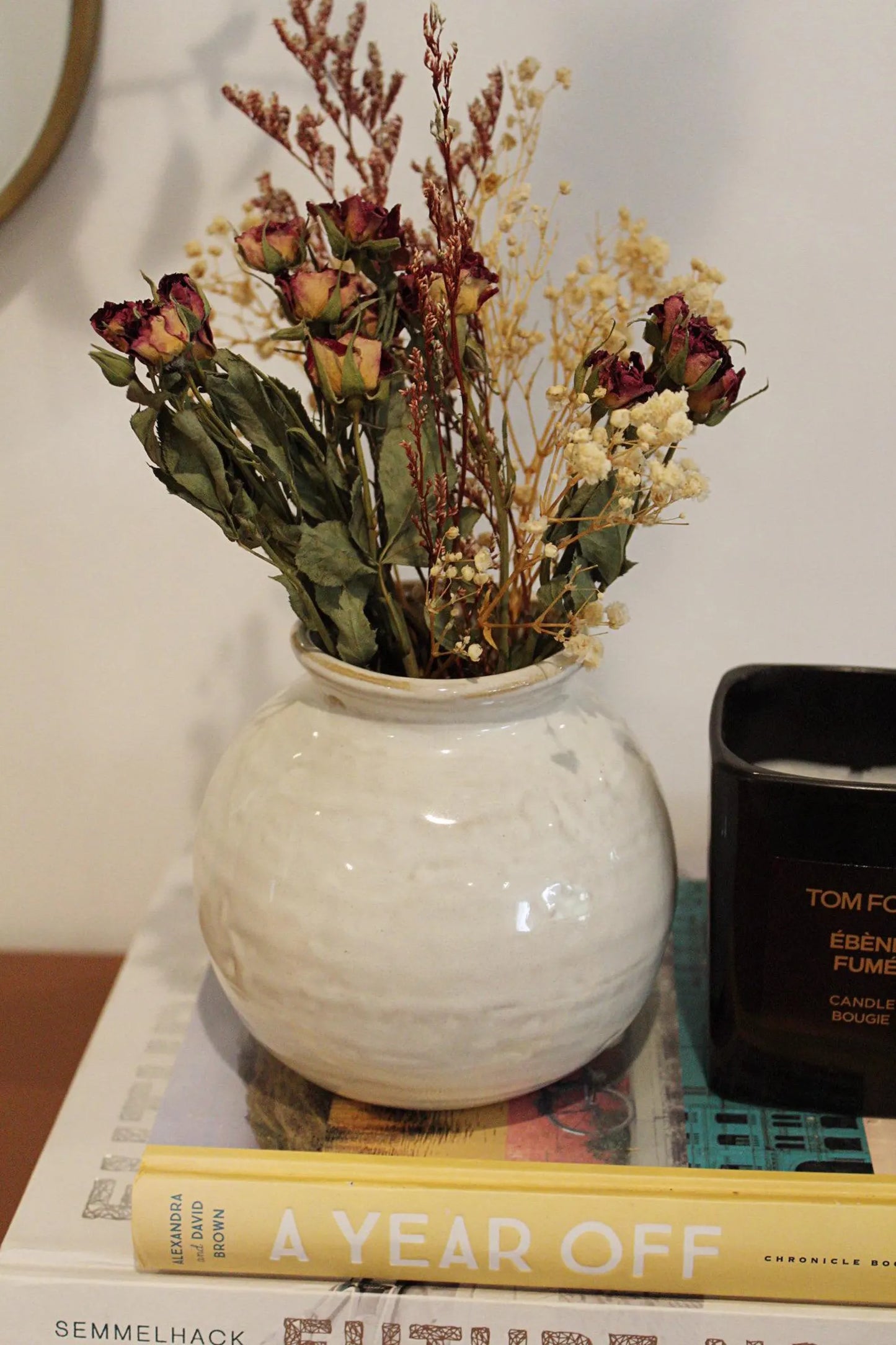 Beige Bud Vase – Minimal Modern Ceramic Flower Vessel