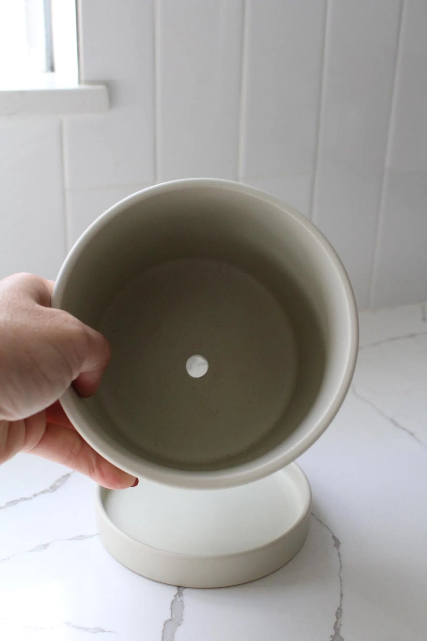 Ivory Modern Pot – Minimal Matte Planter with Saucer