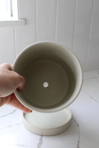 Ivory Modern Pot – Minimal Matte Planter with Saucer