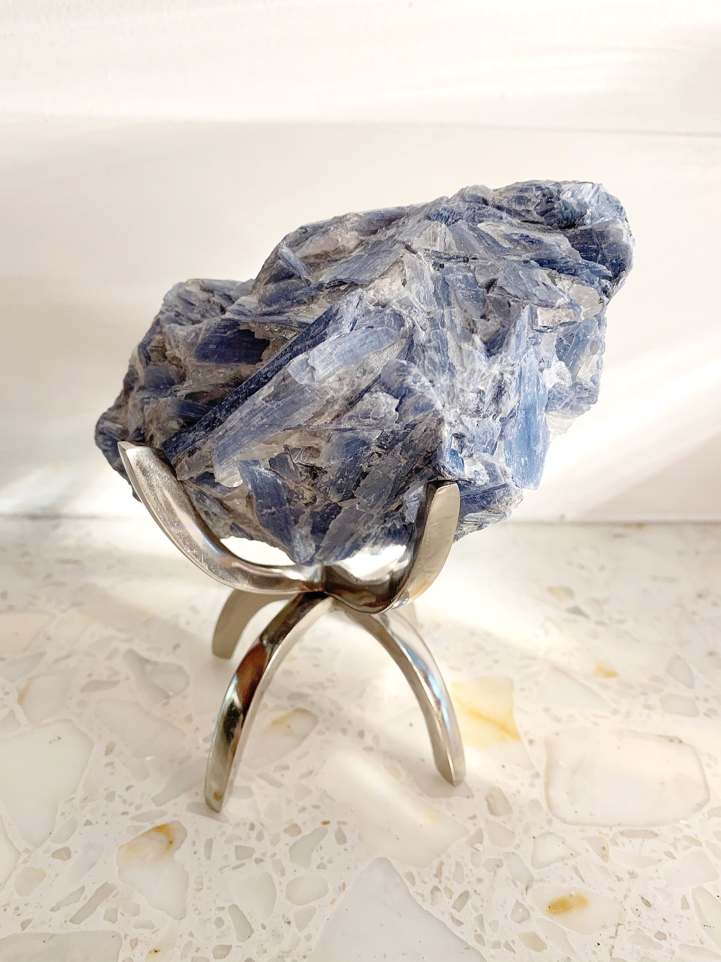 Modern Boho Silver Claw - Crystal Mineral Sphere Display Stand