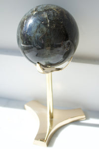 Tall Brass Claw Crystal Stand – Gold Display Holder