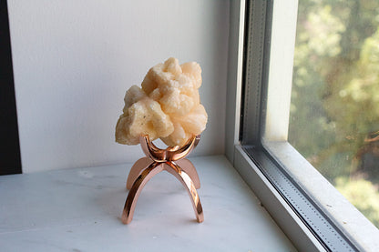 Rose Gold Crystal Display Stand – Copper Rock Holder for Home Decor