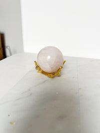 Gold Modern Crystal Sphere Display Stand for Boho Home Decor Stylish Elk Antlers Wood Stone Mineral Display Holder Metal Small Crystal Stand