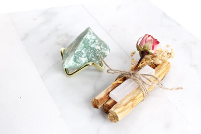 Palo Santo Set Smudging Kit Energy Clearing Kit Crystal Healing Set Spiritual Gift Set Meditation Supplies Home Blessing Kit Sacred Space Tools Spiritual Starter Kit Crystal Display Stand