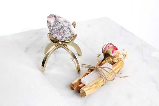 Crystal Healing Set Pink Tourmaline Selenite Palo Santo Energy Clearing Kit Spiritual Gift Set Crystal Display Meditation Altar Chakra Tool