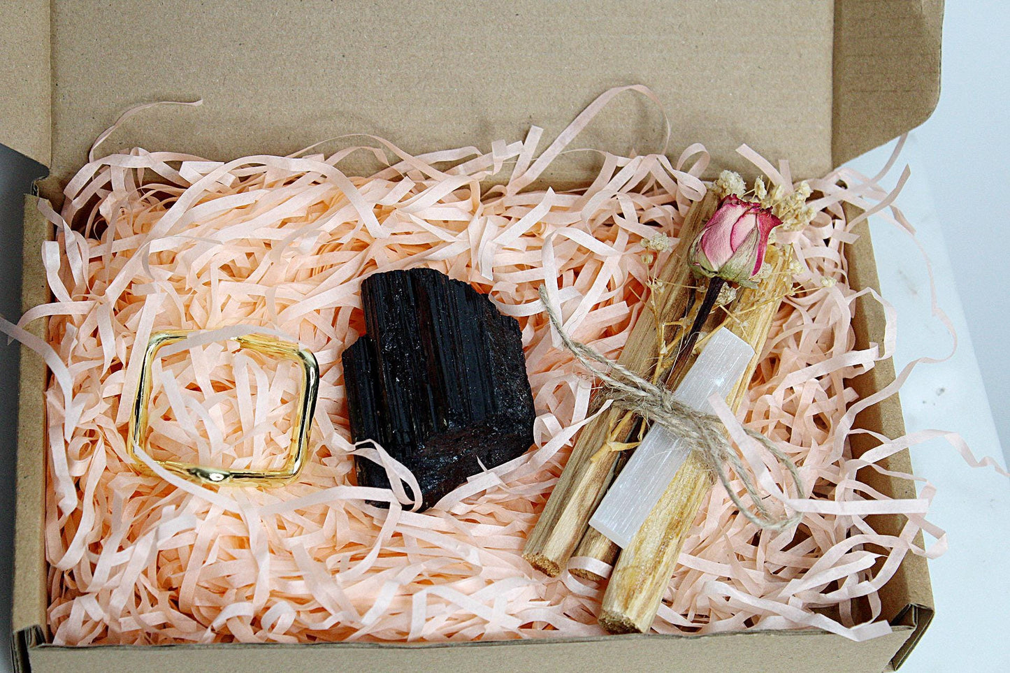 Crystal Healing Kit Protection Bundle Spiritual Gift Set Black Tourmaline Selenite Energy Clearing Meditation Tool Chakra Balancing Altar Supplies