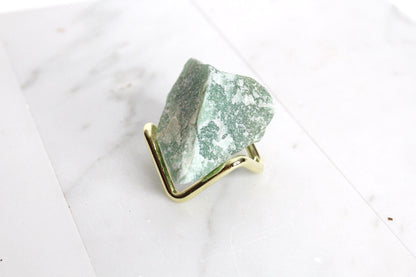 Spiritual Cleansing Tools New Home Blessing Kit Meditation Starter Set Spiritual Protection Kit Crystal Healing Bundle Spiritual Self Care Kit Sacred Space Bundle Gift for Spiritualists Yoga Teacher Gift