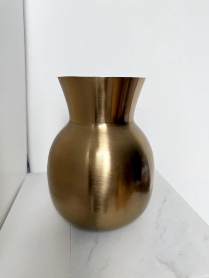 Modern Gold Metal Vase – Round Flower Container