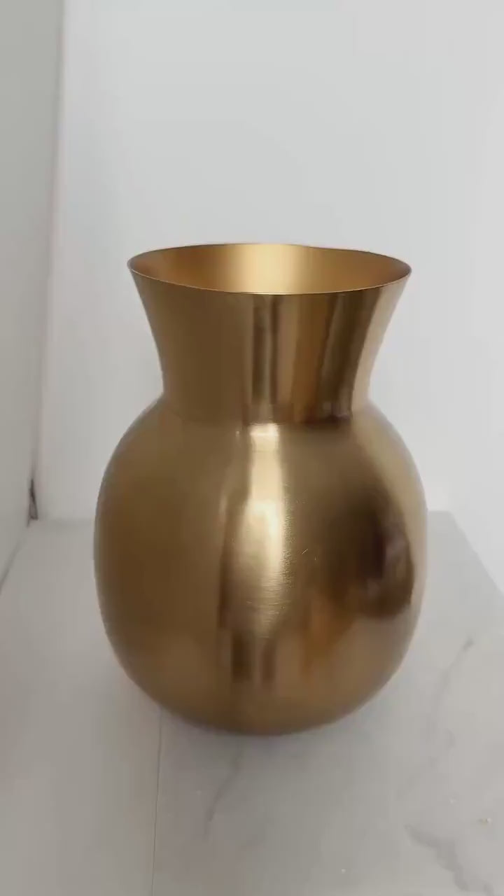 Modern Gold Metal Vase – Round Flower Container